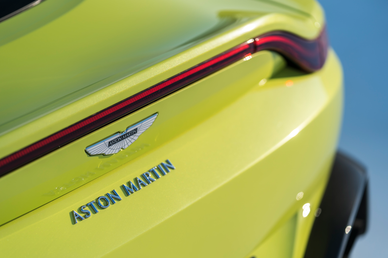 Illustration for article titled The 2019 Aston Martin Vantage Doesn't Settle For Anything